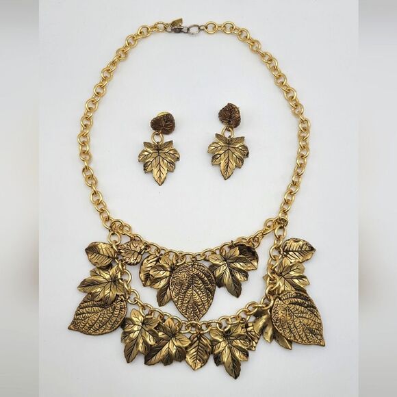 Karla Jordan Original Necklace and Earrings,  goldtone leaves - Picture 1 of 12